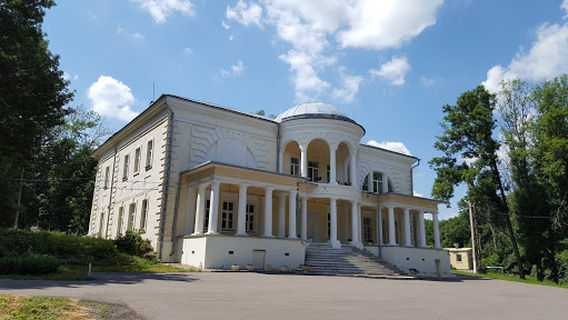 Stakhoviches Manor