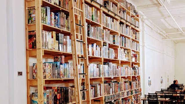 Board with Friends Cafe