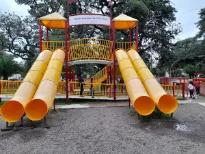 Plaza Bartolomé Mitre