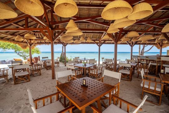 Sunset Club by Cocana - Beach Club & Restaurant