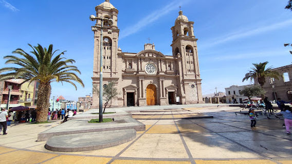 Plaza Zela
