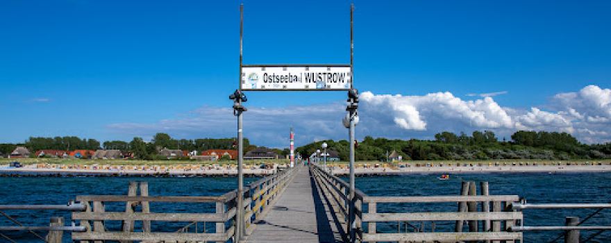 Wustrow Pier (Seebrücke Wustrow)