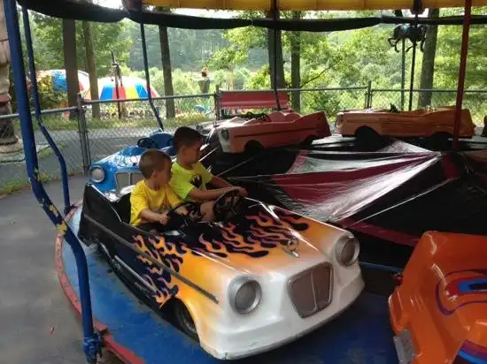 Các khách sạn gần Magic Forest