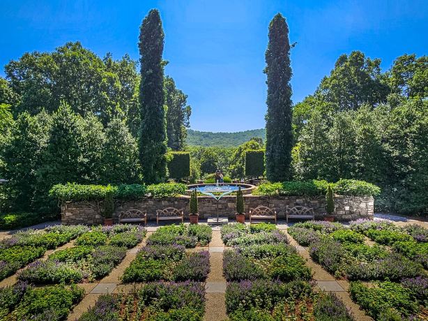 The North Carolina Arboretum