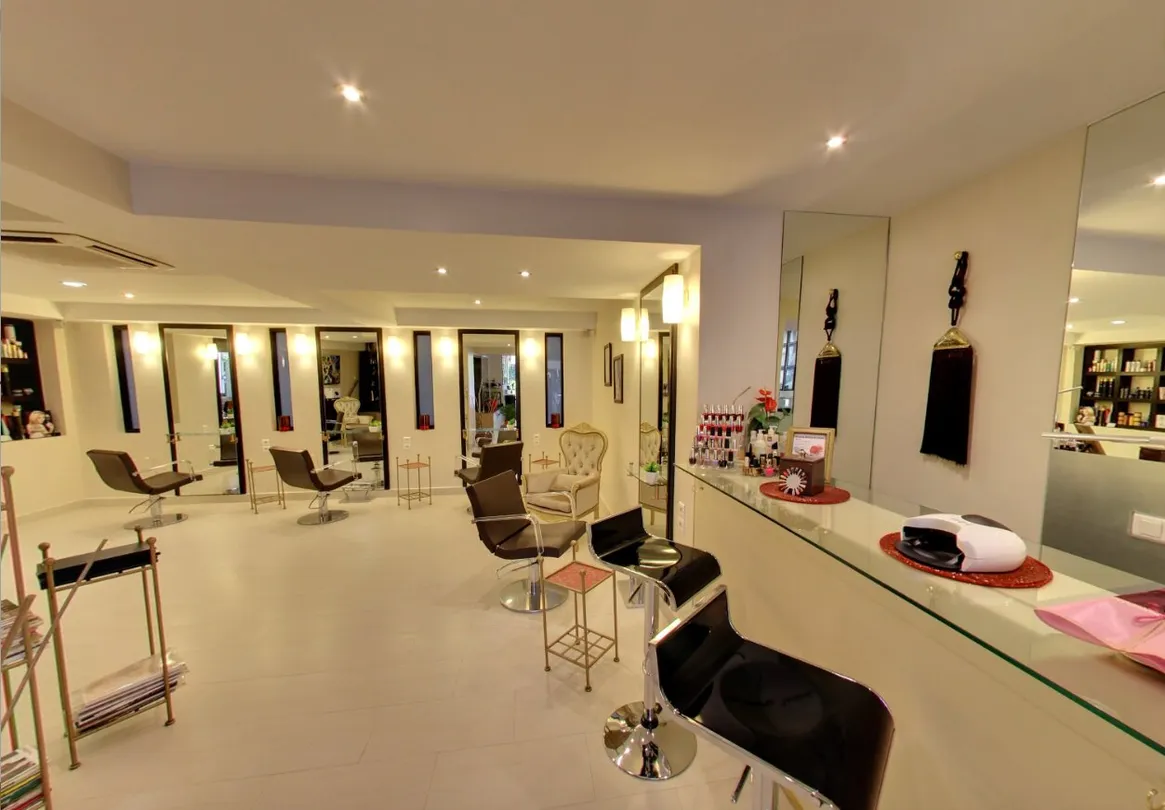 4_Chris Hair & Beauty Salon