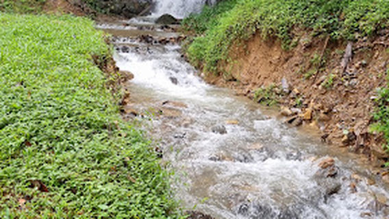 Mae Yai Waterfall