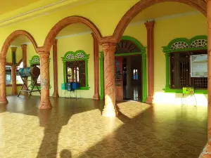 Masjid Besar Nurul Huda