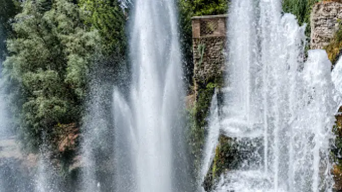 Fountain of the Dragons