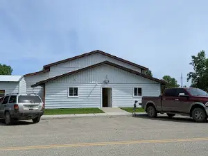 Lean To Tavern