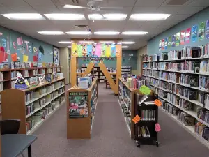 Garnett Public Library
