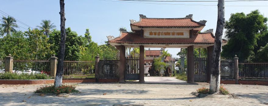 Đền thờ Liệt sỹ Thủy Phương