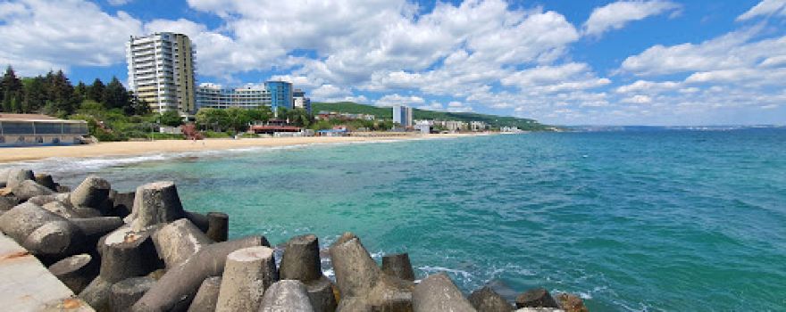 Riviera beach free zone