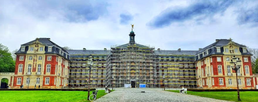 Schlossplatz