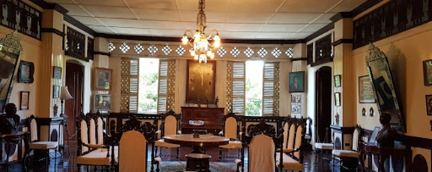 Balay ni Tana Dicang
