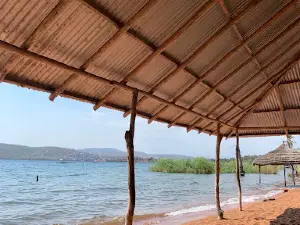 Bangwe Beach