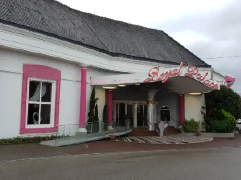 Royal Palace International Music Hall