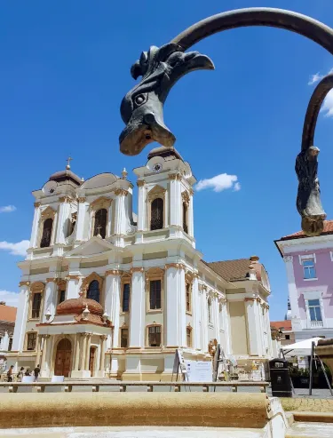 Unirii Square