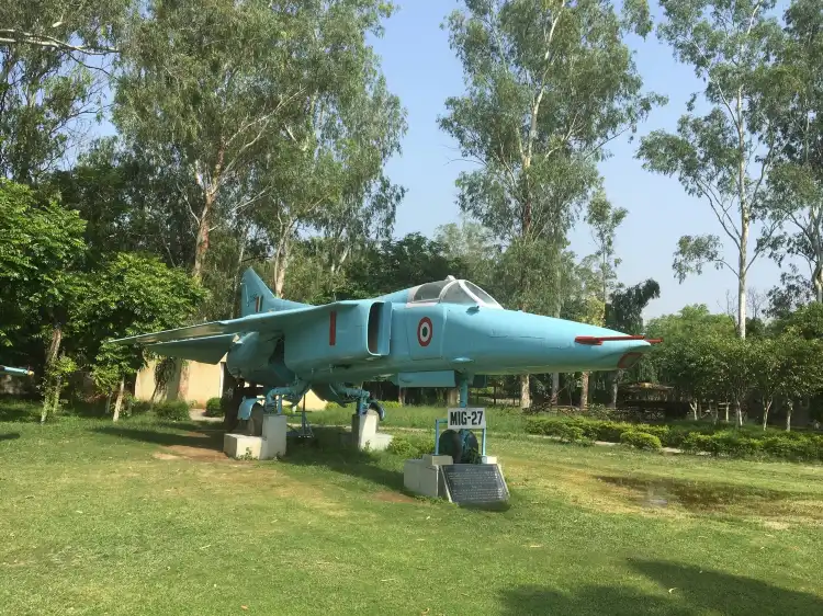 Các khách sạn gần Maharaja Ranjit Singh War Museum