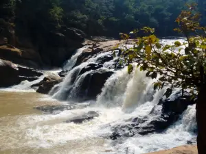 Putudi Waterfall