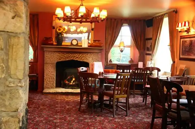Hotels near Castlemilk Stables
