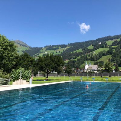 Dolomitenbad Lienz Hallenbad / Piscina coperta / Indoor pool