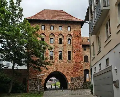 Hotels near Kuhtor
