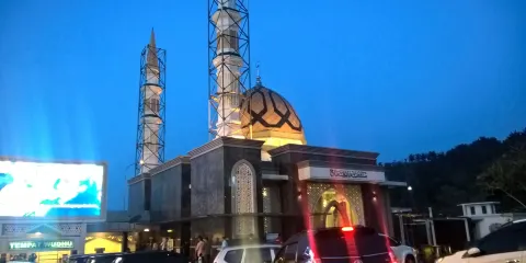 Al Mi'raj Mosque