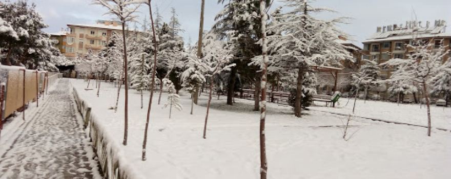 Halife Sultan Mahallesi Parkı