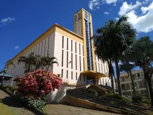 Catedral São Miguel e Almas