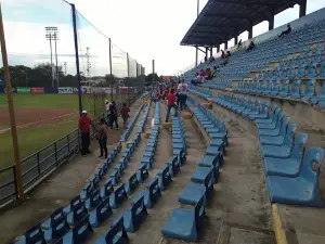 Softball box Aguadulce