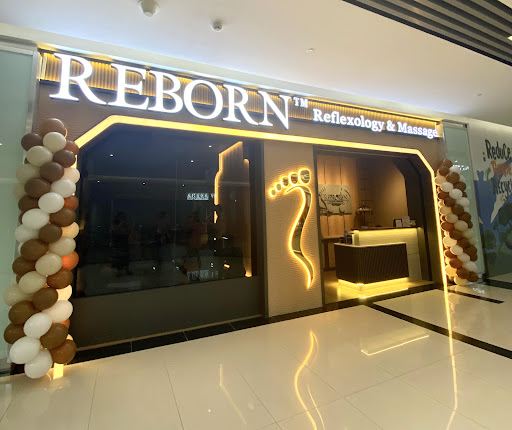 REBORN GRAND BATAM mall