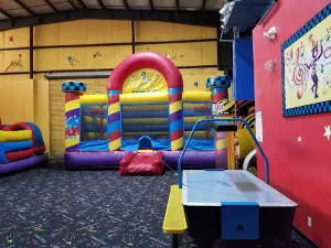 Pump It Up Trussville Kids Birthdays and More!