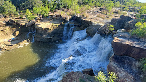 Bluestem Falls