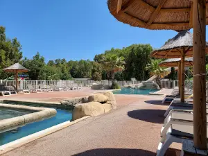 Camping La Pinède