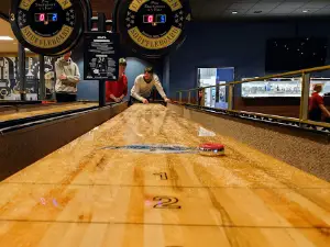 Kyrks Ten Lanes