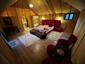 Luxury Oasis Camp