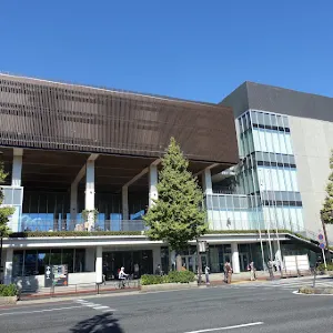 カルッツかわさき (川崎市スポーツ・文化総合センター)
