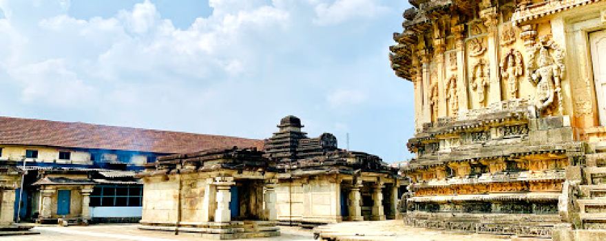 Shri Jagadguru Shankaracharya Mahasamsthana Dakshinamnaya Shri Sharada Peeta