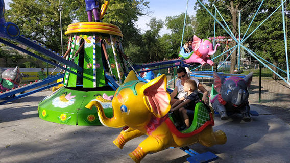 Kam'yansʹkyy Park Kulʹtury Ta Vidpochynku