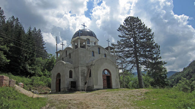 Hram Svete Petke U Močiocima