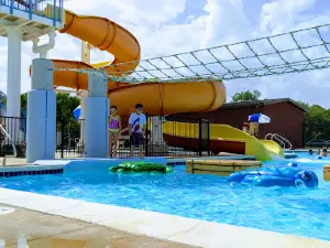 Camp Bowie Family Aquatic Center