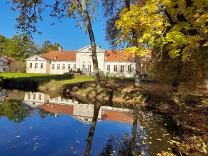 Vadakstes Muiža