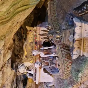 โรงแรมใกล้วัดถ้ำเชียงดาว