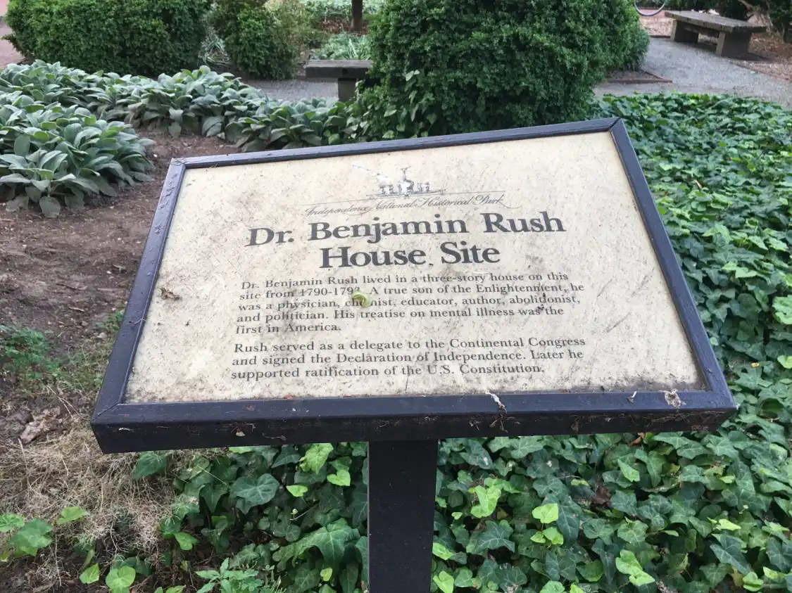 Hotels near Benjamin Rush Garden