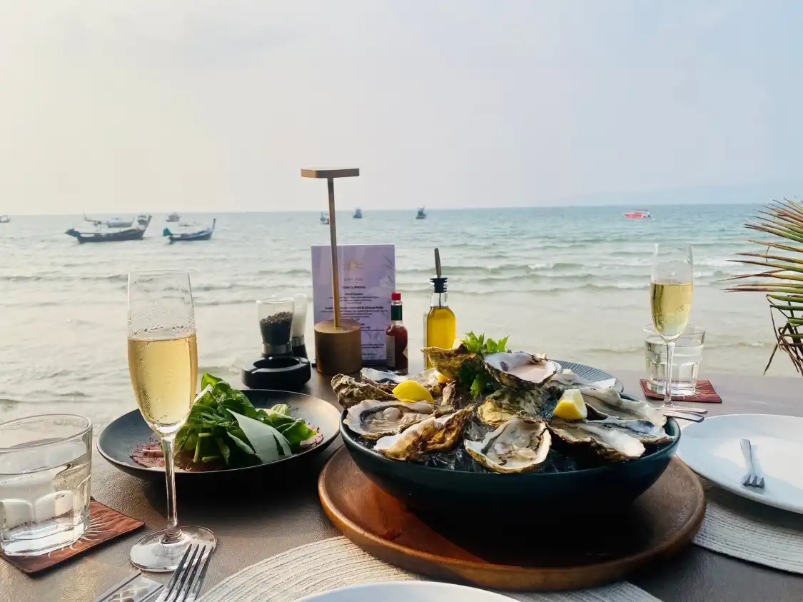 Hotels near Carpe Diem Massage Phuket