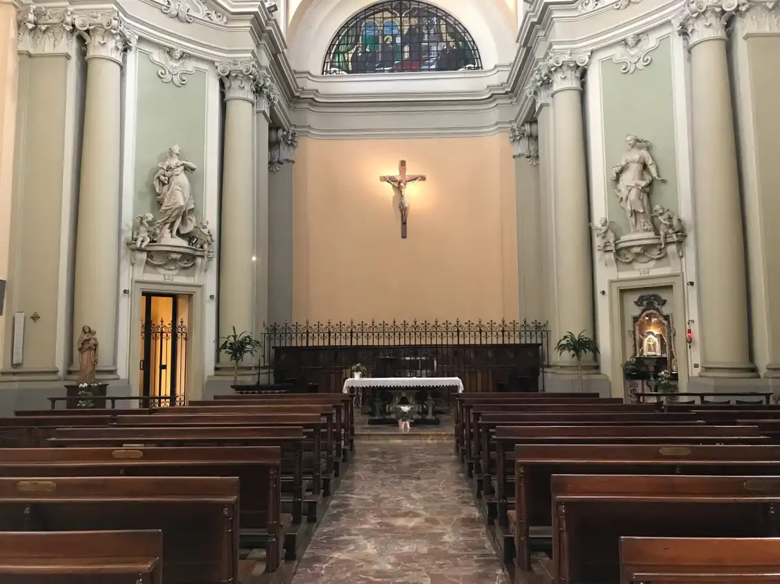 Hotels near Monastero Di San Raimondo