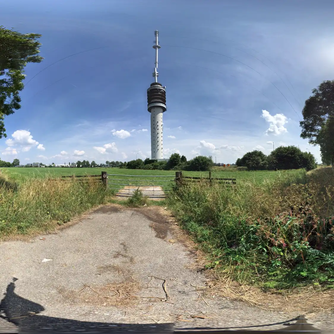 Отели рядом с достопримечательностью «Gerbrandytoren / Zendmast Lopik»