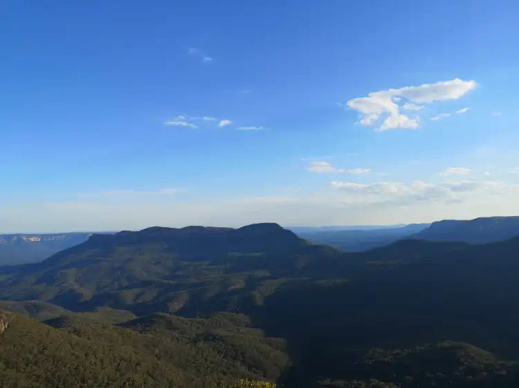 Hotels near Lady Darley's Lookout