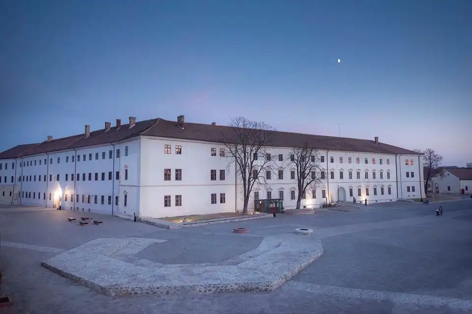 Hotel in zona Museo di Oradea