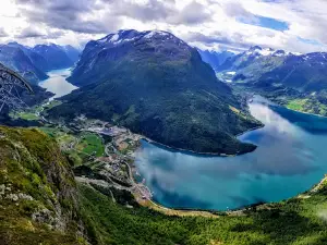 Innvikfjorden